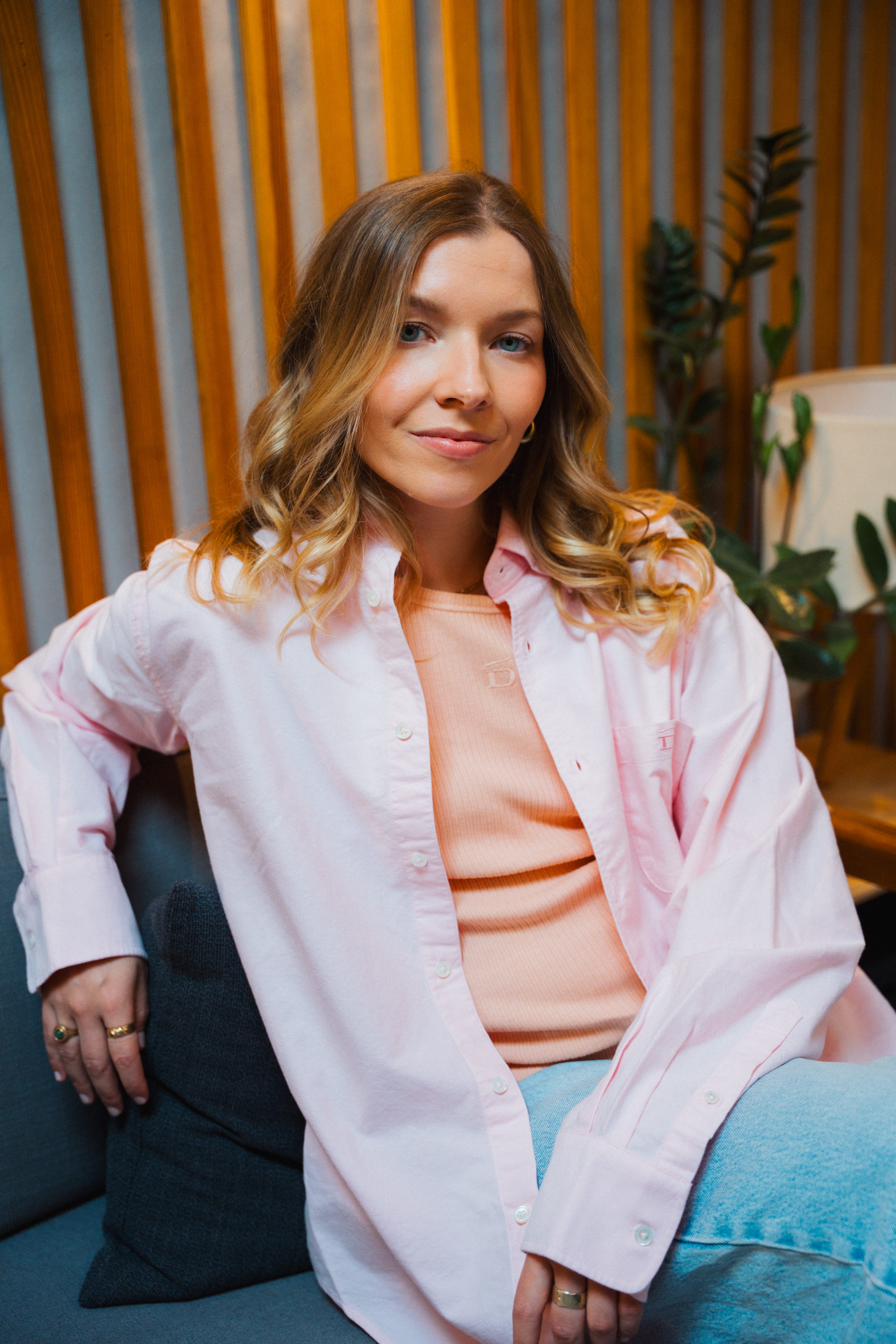 Annabella Zetsch x D-Brand Oxford Shirt
